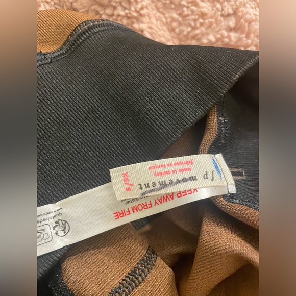 NWOT Free People Movement You’re a Peach Micro Shorts - Picture 6 of 10